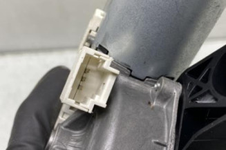 Moteur essuie glace arriere DACIA SANDERO 1