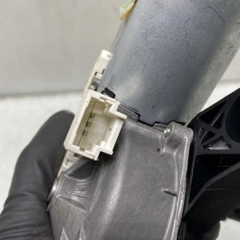 Moteur essuie glace arriere DACIA SANDERO 1 Photo n°3