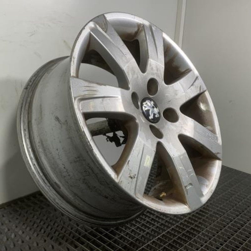 Jante PEUGEOT 308 1 SW Photo n°3
