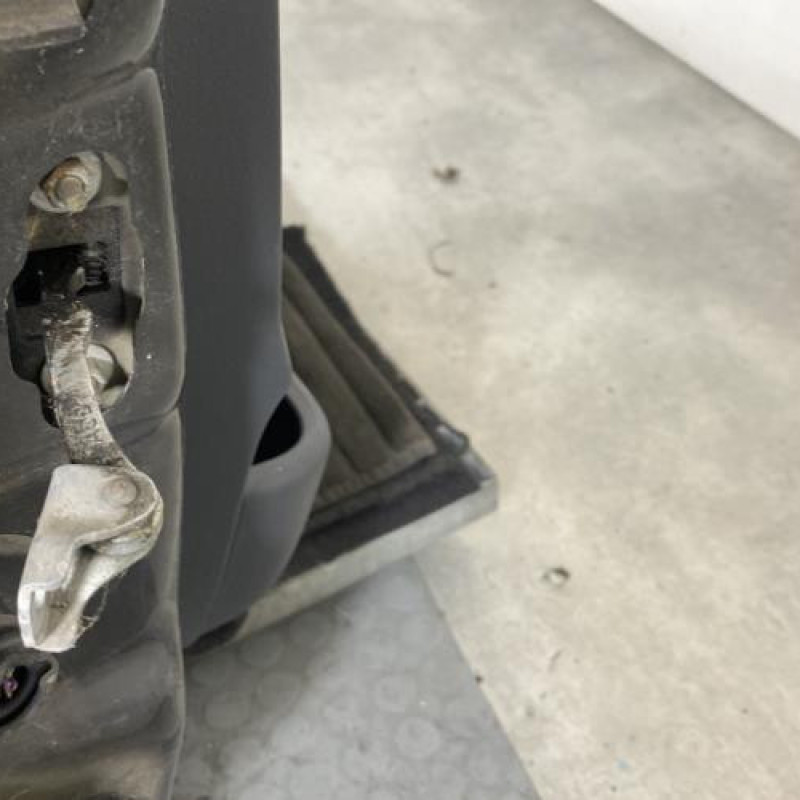 Porte avant droit CITROEN C2 Photo n°5