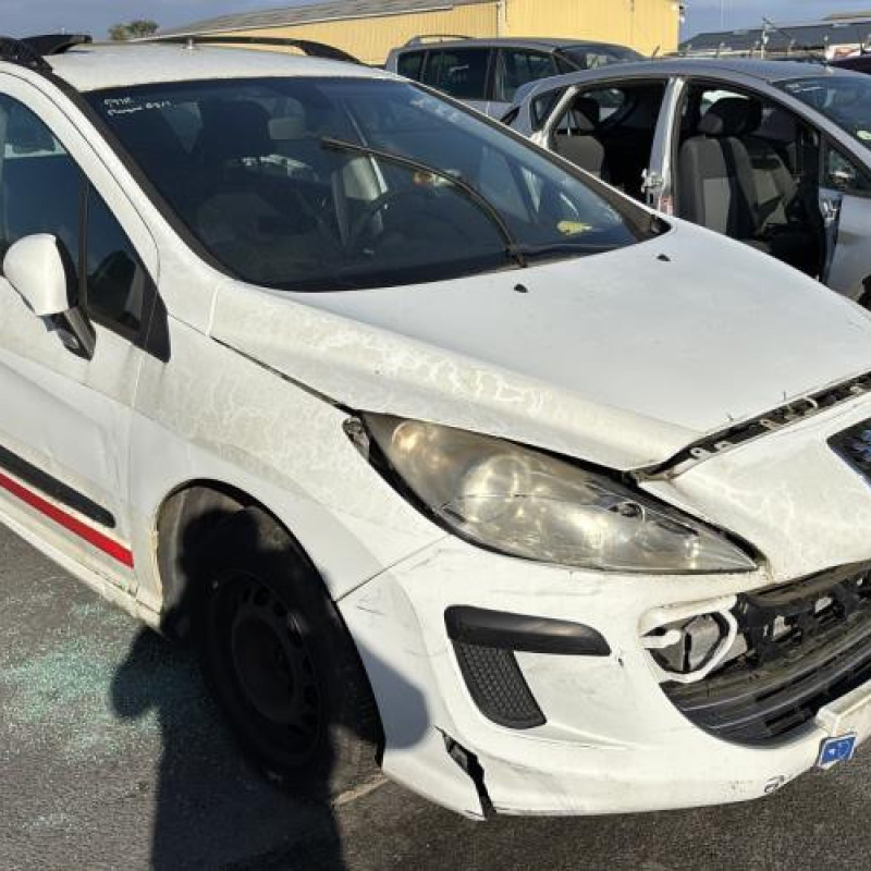 Aile avant droit PEUGEOT 308 1 SW Photo n°6