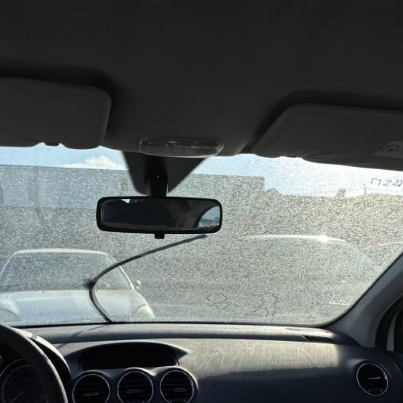 Aile avant droit PEUGEOT 308 1 SW Photo n°17