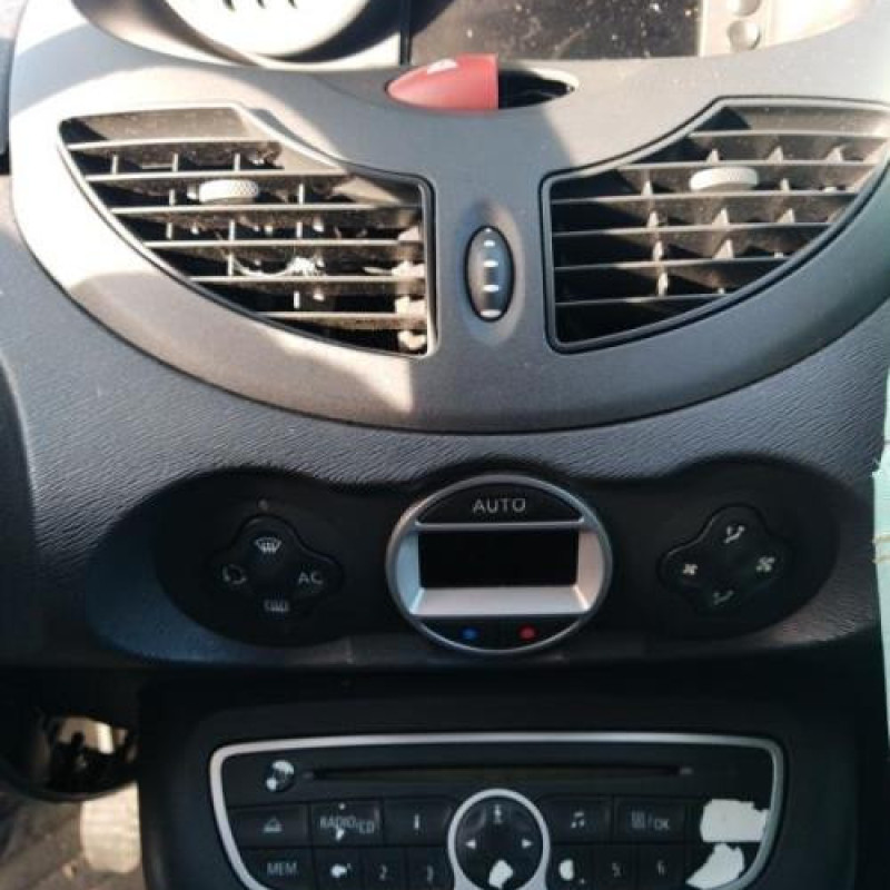 Boite de vitesses RENAULT TWINGO 2 Photo n°8