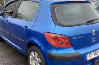 Calculateur moteur PEUGEOT 307