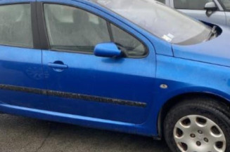 Calculateur moteur PEUGEOT 307