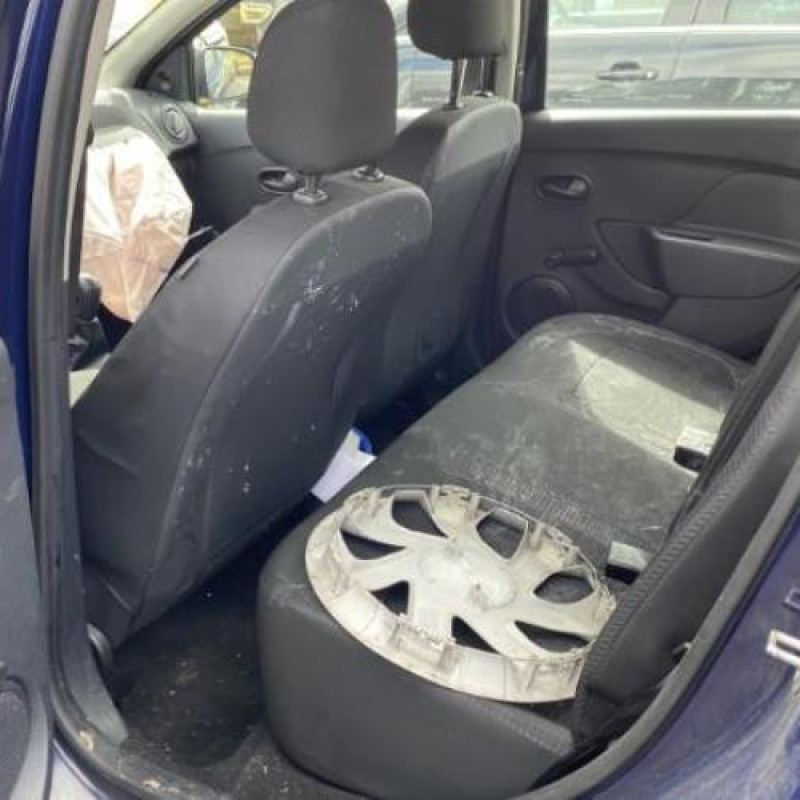Vitre arriere droit DACIA SANDERO 2 Photo n°17