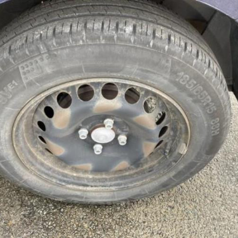 Vitre arriere droit DACIA SANDERO 2 Photo n°18