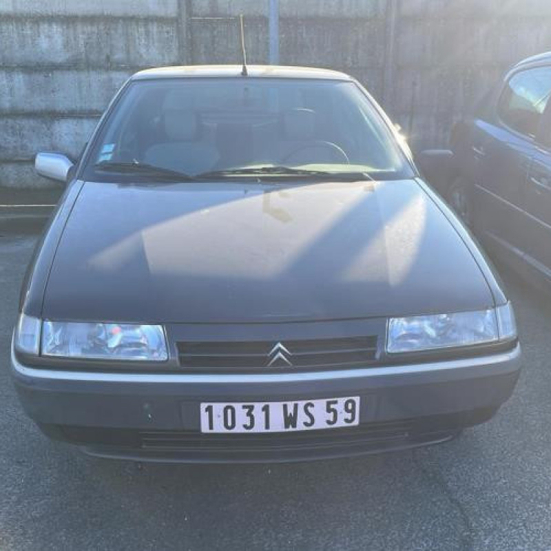 Optique avant secondaire gauche (feux)(clignotant) CITROEN XANTIA Photo n°6