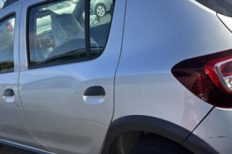 Vitre arriere droit DACIA SANDERO 2
