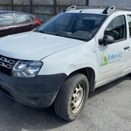 DACIA DUSTER 1 PHASE 2 1.5 DCI - 8V TURBO 4X4 Photo n°1
