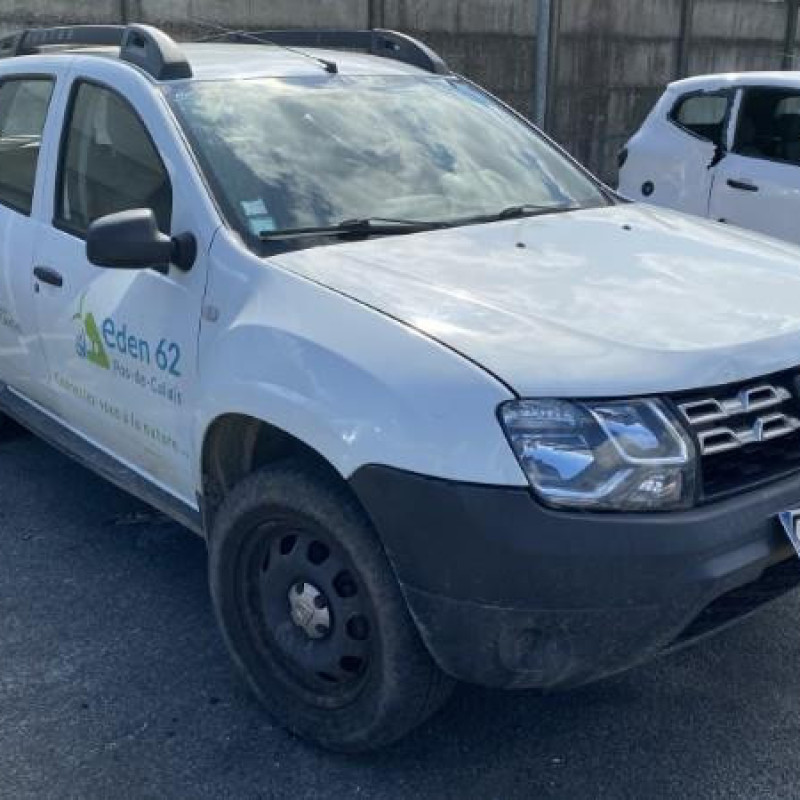 DACIA DUSTER 1 PHASE 2 1.5 DCI - 8V TURBO 4X4 Photo n°2