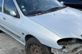 Leve vitre mecanique arriere droit RENAULT MEGANE 1