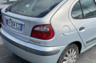 Leve vitre mecanique arriere droit RENAULT MEGANE 1