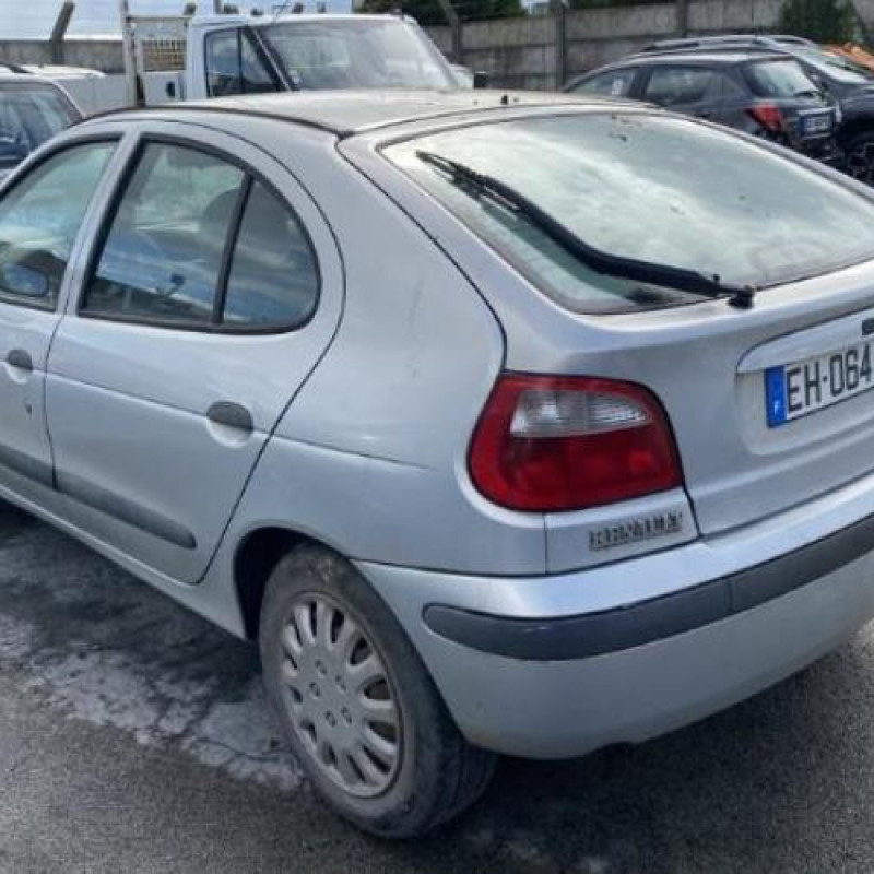 Leve vitre mecanique arriere droit RENAULT MEGANE 1 Photo n°7