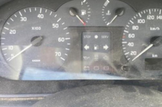 Leve vitre mecanique arriere droit RENAULT MEGANE 1