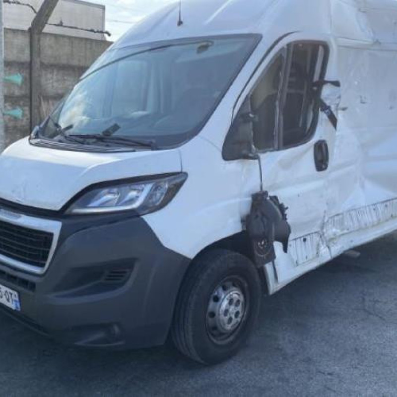 Crosse arriere droit PEUGEOT BOXER 3 Photo n°5