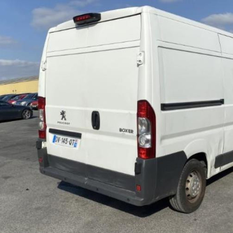 Crosse arriere droit PEUGEOT BOXER 3 Photo n°7