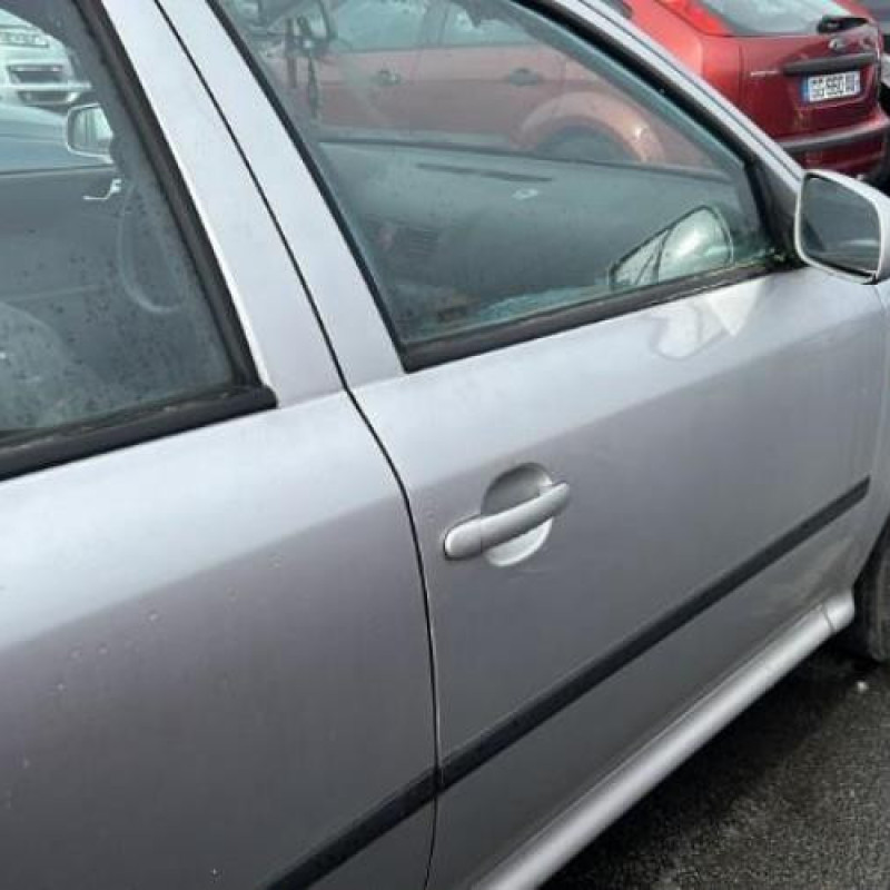Feu arriere principal gauche (feux) SKODA OCTAVIA 1 Photo n°14