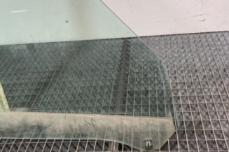 Vitre avant droit CITROEN C4 GRAND PICASSO 1