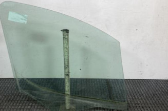 Vitre avant gauche PEUGEOT PARTNER 2