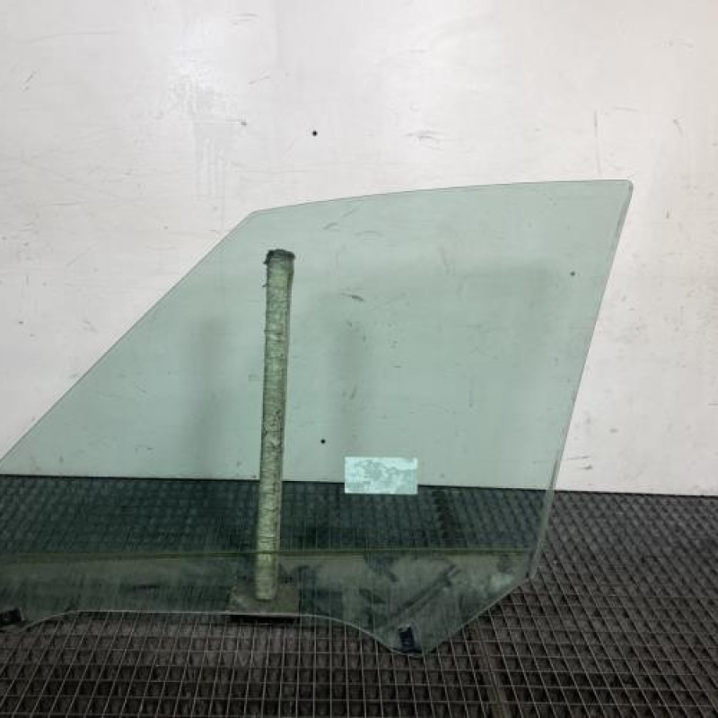 Vitre avant droit CITROEN C4 PICASSO 1 Photo n°7