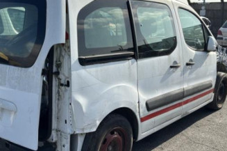 Vitre avant gauche PEUGEOT PARTNER 2