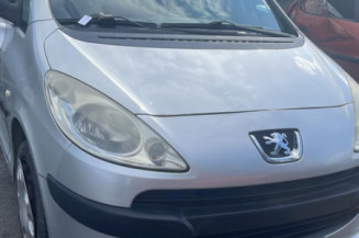 PEUGEOT 1007 1.4 HDI - 8V TURBO Photo n°1