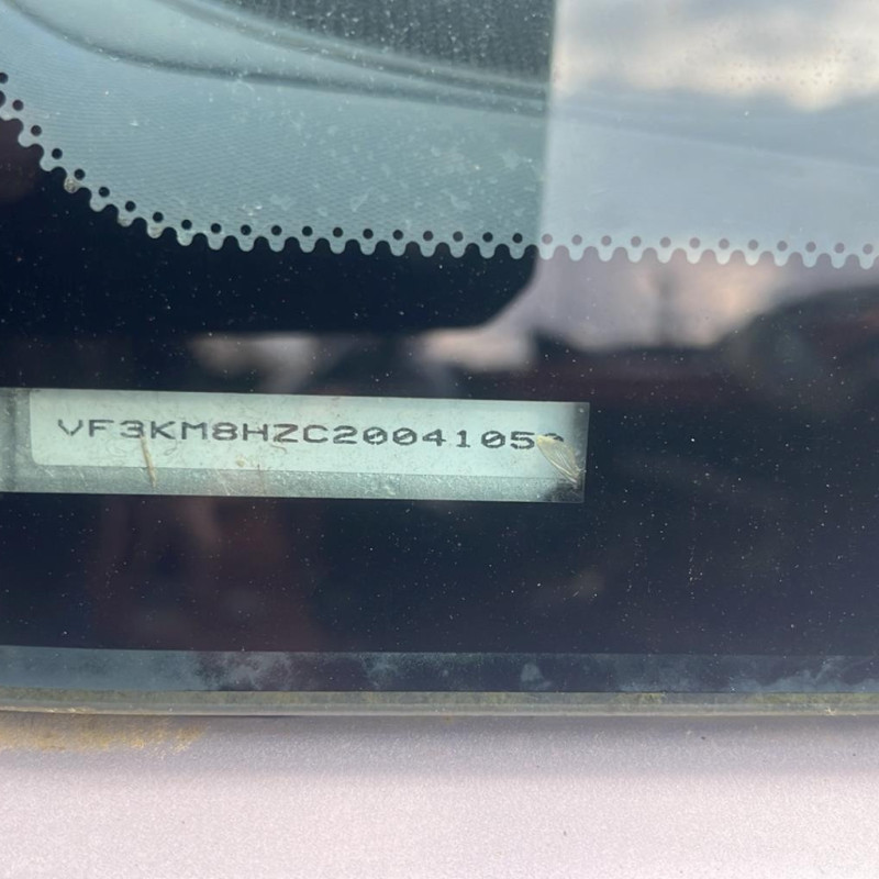 PEUGEOT 1007 1.4 HDI - 8V TURBO Photo n°8