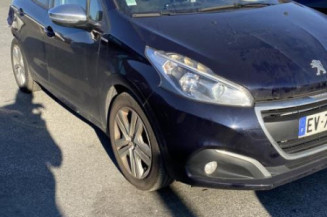 Calculateur moteur PEUGEOT 208 1