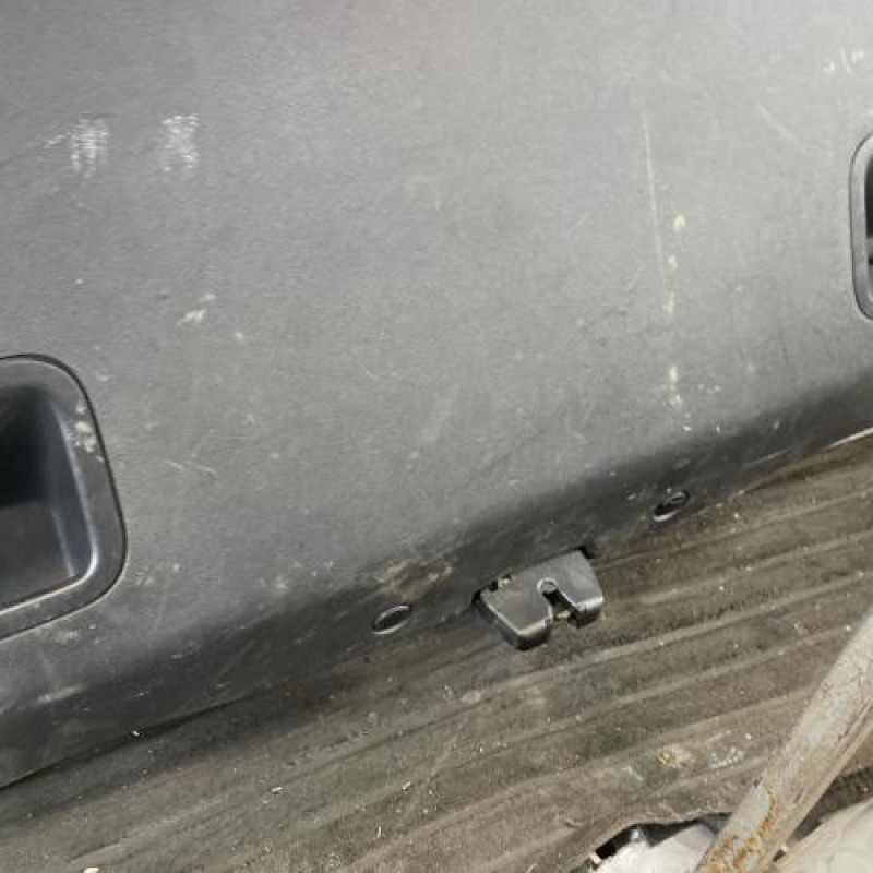 Malle/Hayon arriere CITROEN C4 PICASSO 1 Photo n°10
