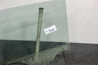 Vitre arriere droit DACIA SANDERO 2