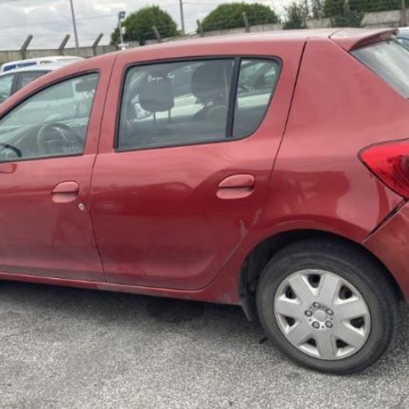 Vitre arriere droit DACIA SANDERO 2 Photo n°11