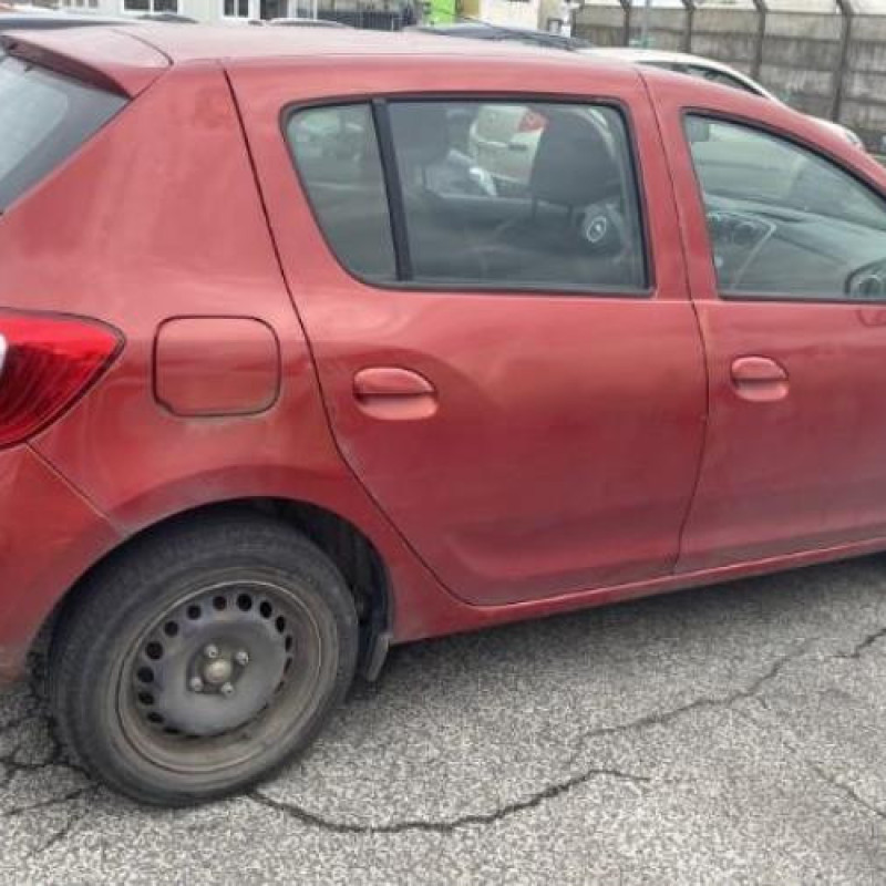 Vitre arriere droit DACIA SANDERO 2 Photo n°12