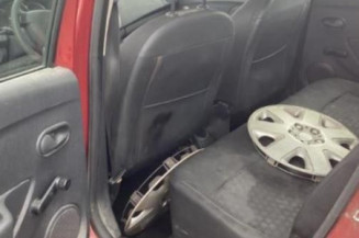 Vitre arriere droit DACIA SANDERO 2