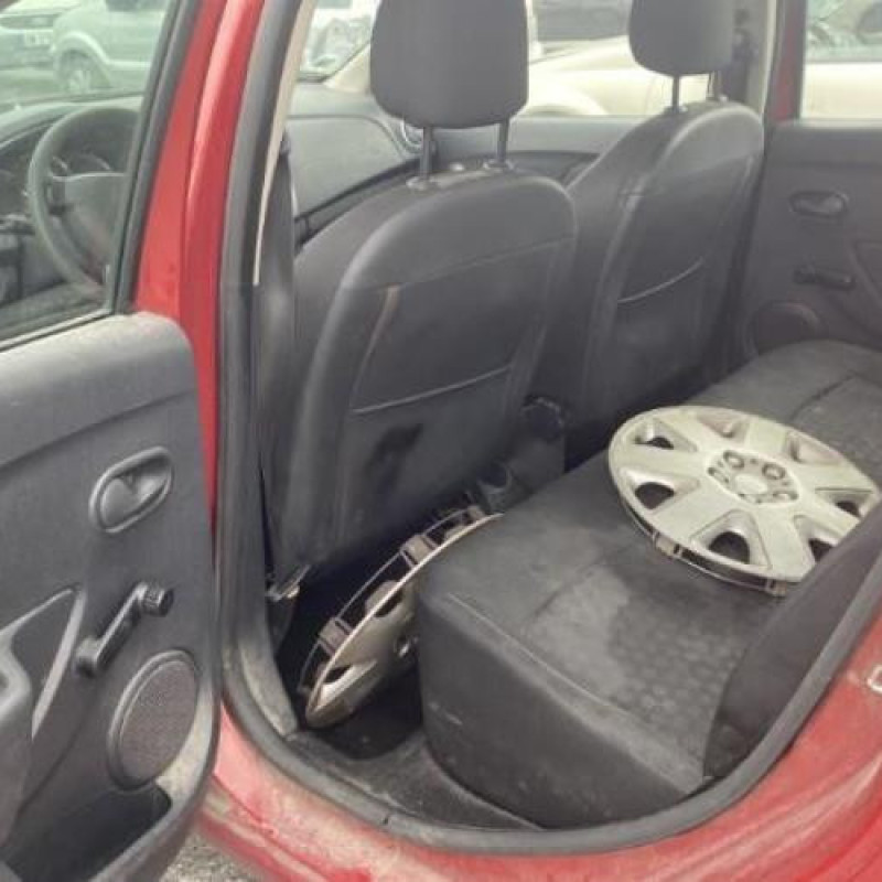 Vitre arriere droit DACIA SANDERO 2 Photo n°15