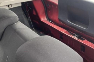 Vitre arriere droit DACIA SANDERO 2