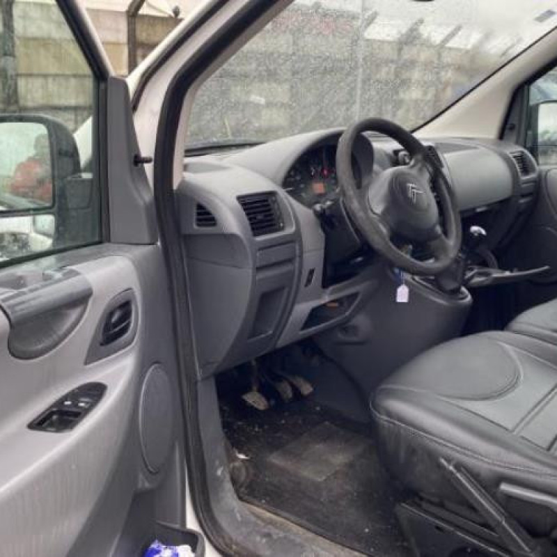 Amortisseur avant droit CITROEN JUMPY 2 Photo n°9