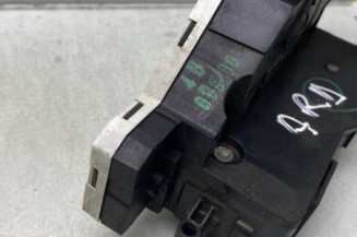 Serrure arriere droit CITROEN C4 GRAND PICASSO 1