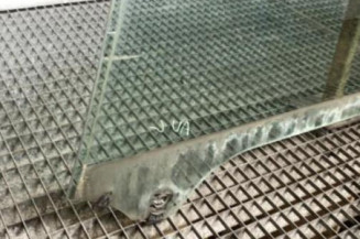 Vitre avant gauche RENAULT LAGUNA 3