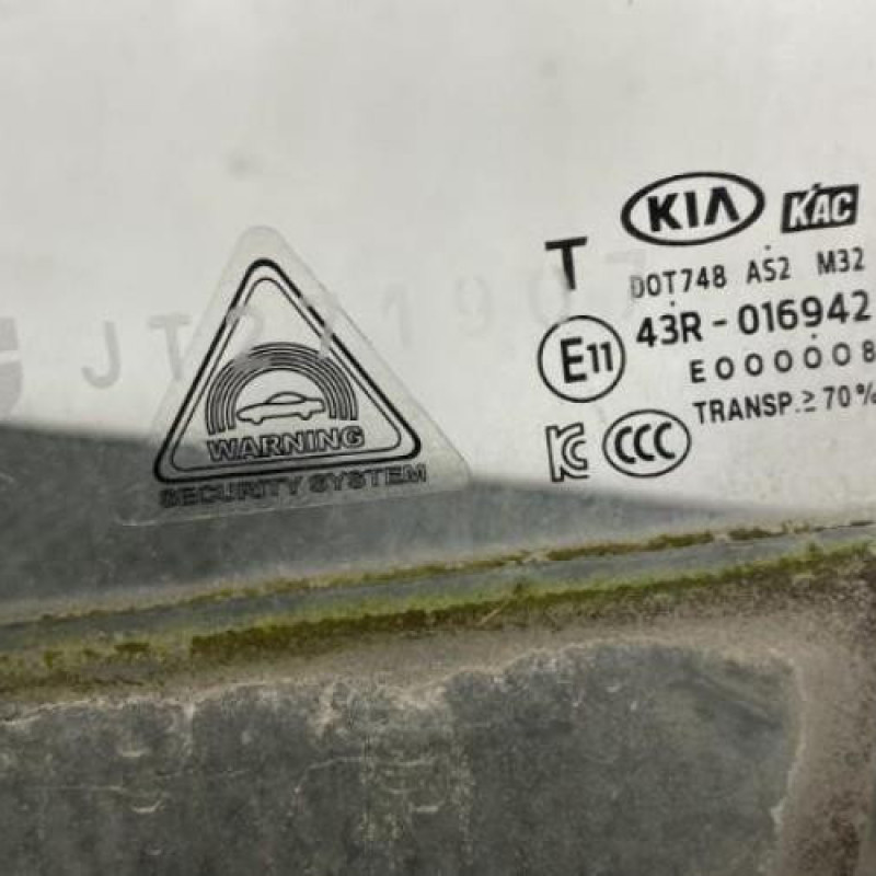 Vitre avant gauche KIA PICANTO 3 Photo n°3