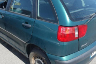 Vitre avant droit SEAT IBIZA 2
