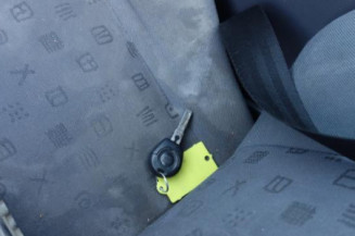 Vitre avant droit SEAT IBIZA 2