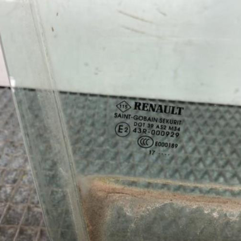 Vitre avant droit RENAULT TALISMAN Photo n°4
