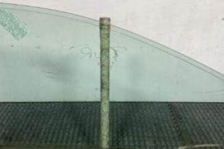 Vitre avant gauche MERCEDES CLASSE B 245