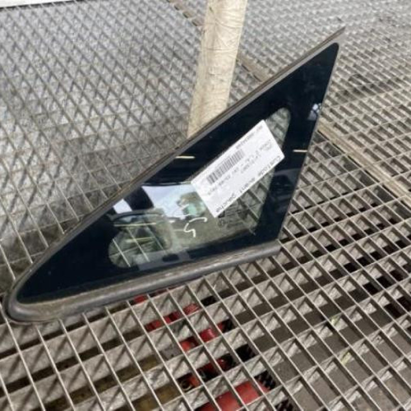 Custode avant gauche OPEL CORSA E Photo n°4