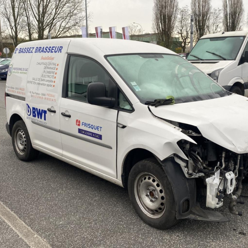 VOLKSWAGEN CADDY 4 2.0 TDI - 16V TURBO Photo n°6