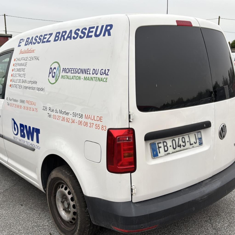 VOLKSWAGEN CADDY 4 2.0 TDI - 16V TURBO Photo n°32