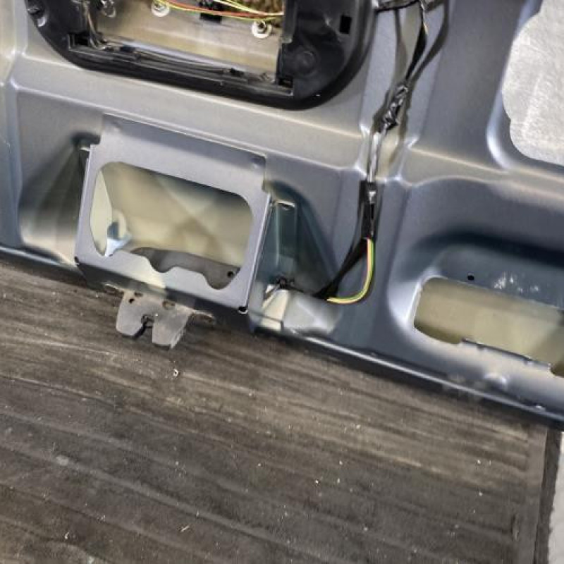 Malle/Hayon arriere CITROEN XSARA PICASSO Photo n°13