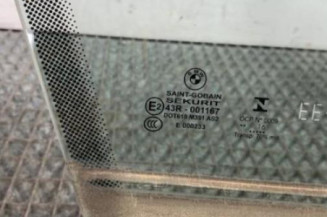 Vitre avant droit BMW SERIE 1 F21