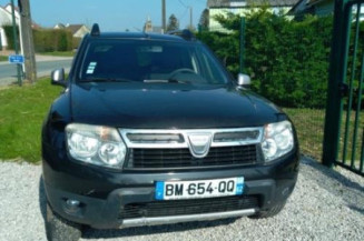 Vitre arriere droit DACIA DUSTER 1